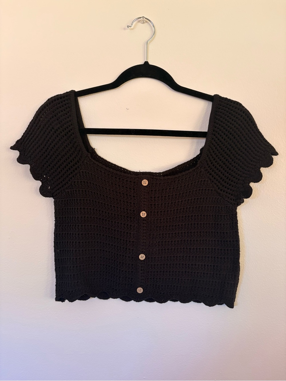 Forever 21 Black Crochet Knit Crop Top Cardigan Size L NWT